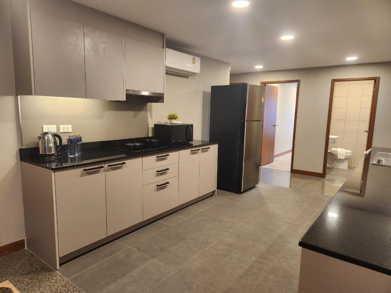 United Tower Thonglor By Aspira Apartment Bangkok Exterior foto